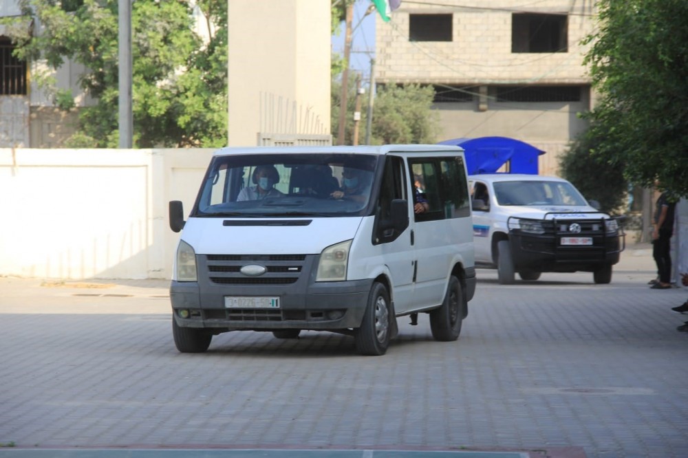 5abd7253-9050-46dd-a585-0ebdaaeac18d