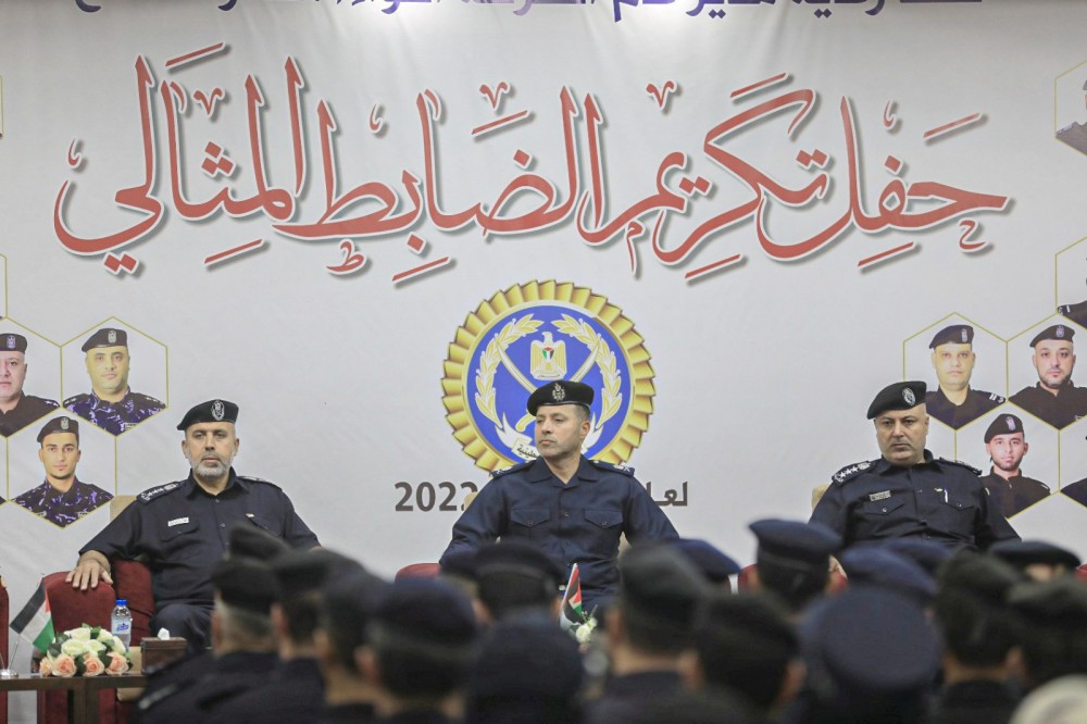 الشرطة تنظم حفل تكريم للضابط المثالي