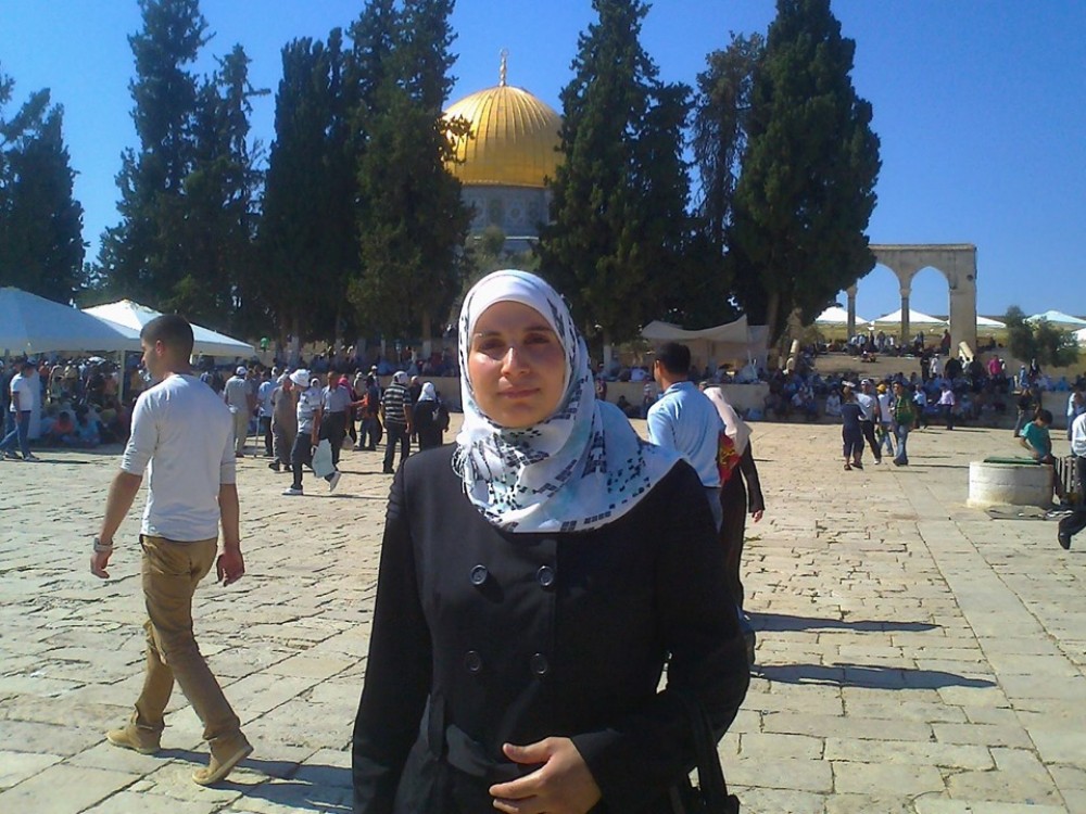 الحكم على الأسيرة الكاتبة لمى خاطر بالسجن لمدة 13 شهراً 
