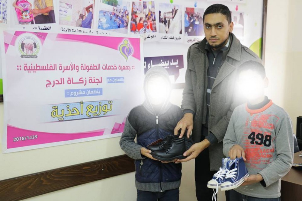 خدمات الطفولة توزع 