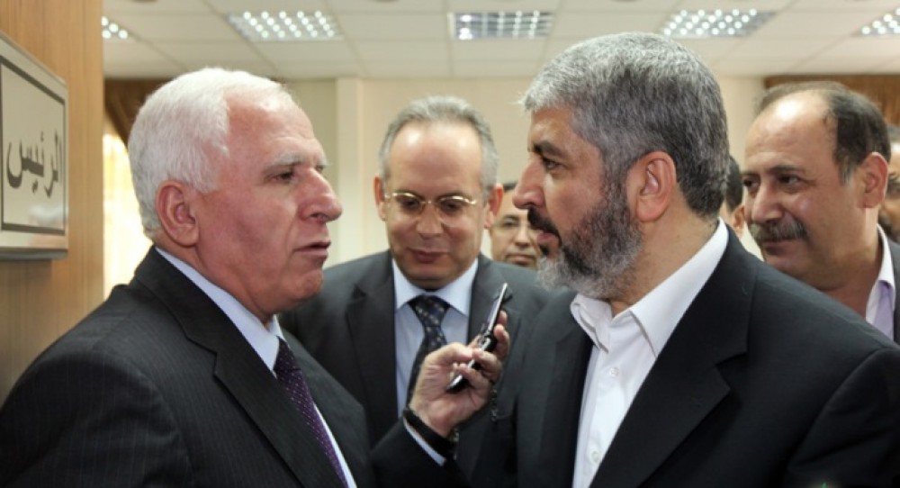 خالد مشعل وعزام الأحمد