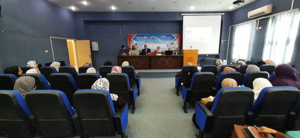 تعليم شرق غزة يناقش عدداً من القضايا مع مديرات رياض الأطفال.