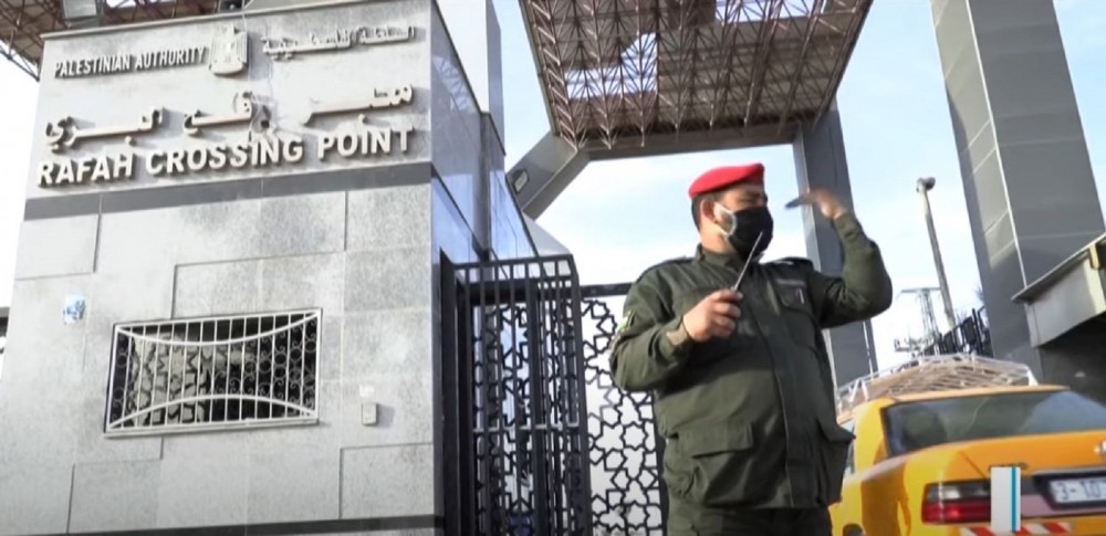 بوابة معبر رفح البري جنوب قطاع غزة