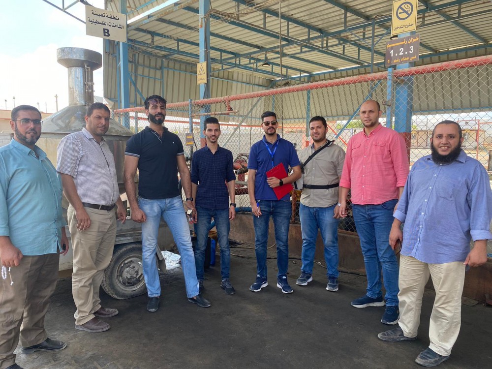 الاقتصاد تبحث مع هيئة البترول خطة معايرة مضخات الوقود بمعبر رفح
