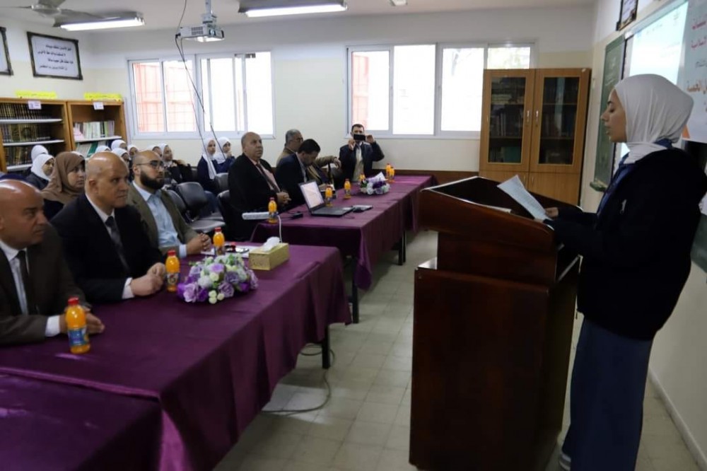 مدرسة بشير الريس تختتم دوراتها التدريبية في نادي اللغة العربية