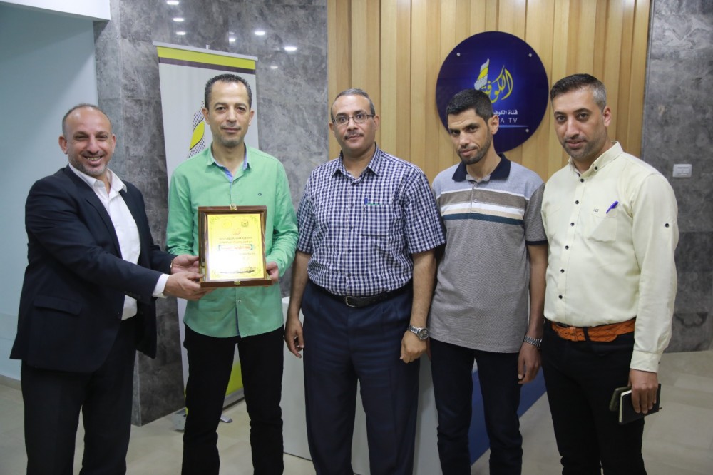 الأوقاف تبحث سبل التعاون المشترك مع قناة الكوفية