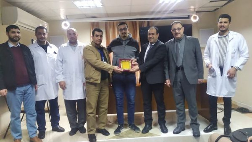 الصحة: مجمع الشفاء الطبي يكرم أطباء الطوارئ