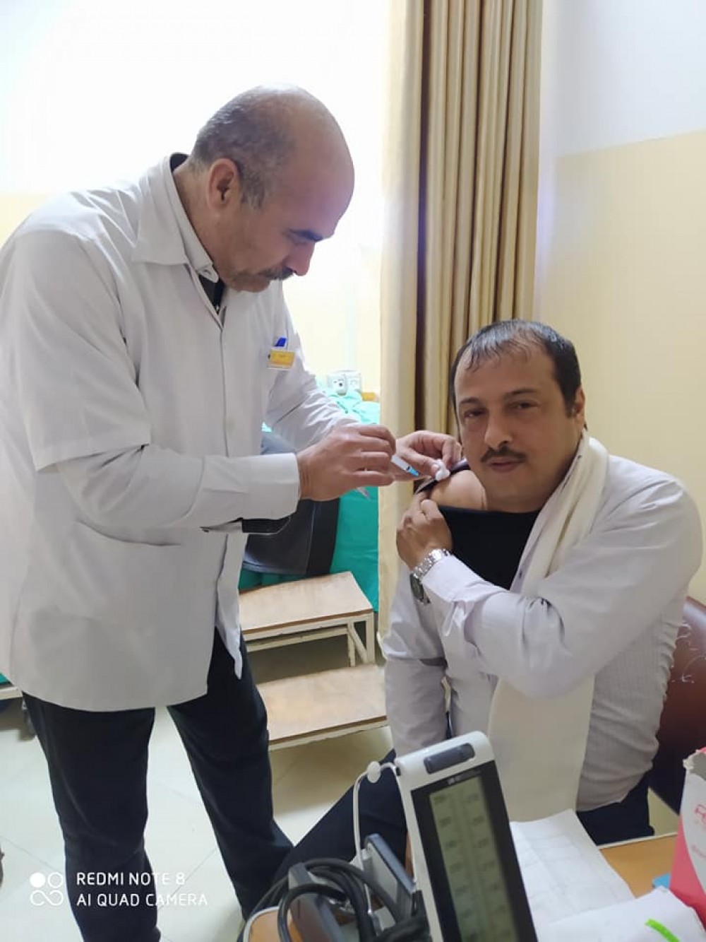 مستشفى الأندونيسى ينتهى من تطعيم العاملين ضد مرض الحصبة