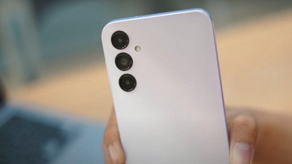 سامسونغ تستعد لإطلاق هاتف مميز من الفئة Galaxy M