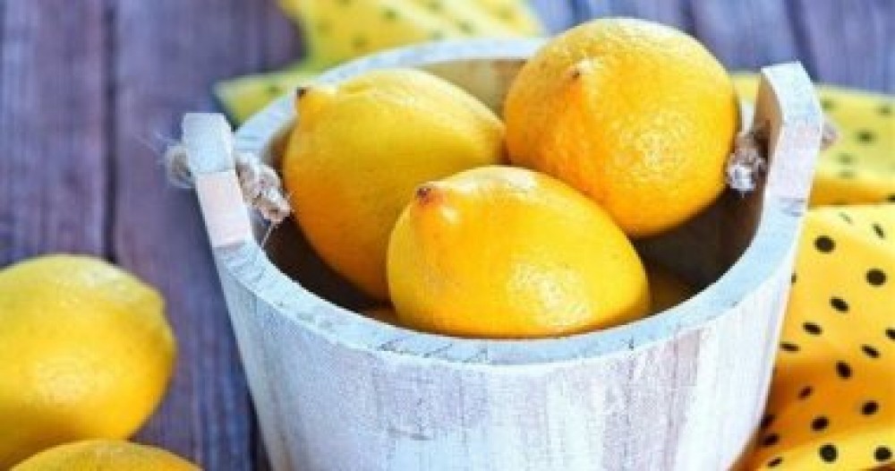 اجعل طقوسك الصباحية أكثر صحة مع ماء الليمون ..اعرف فوائده