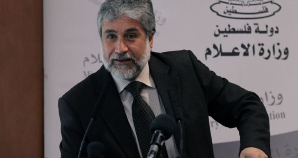 القائم بأعمال وزارة الإعلام محمود خليفة