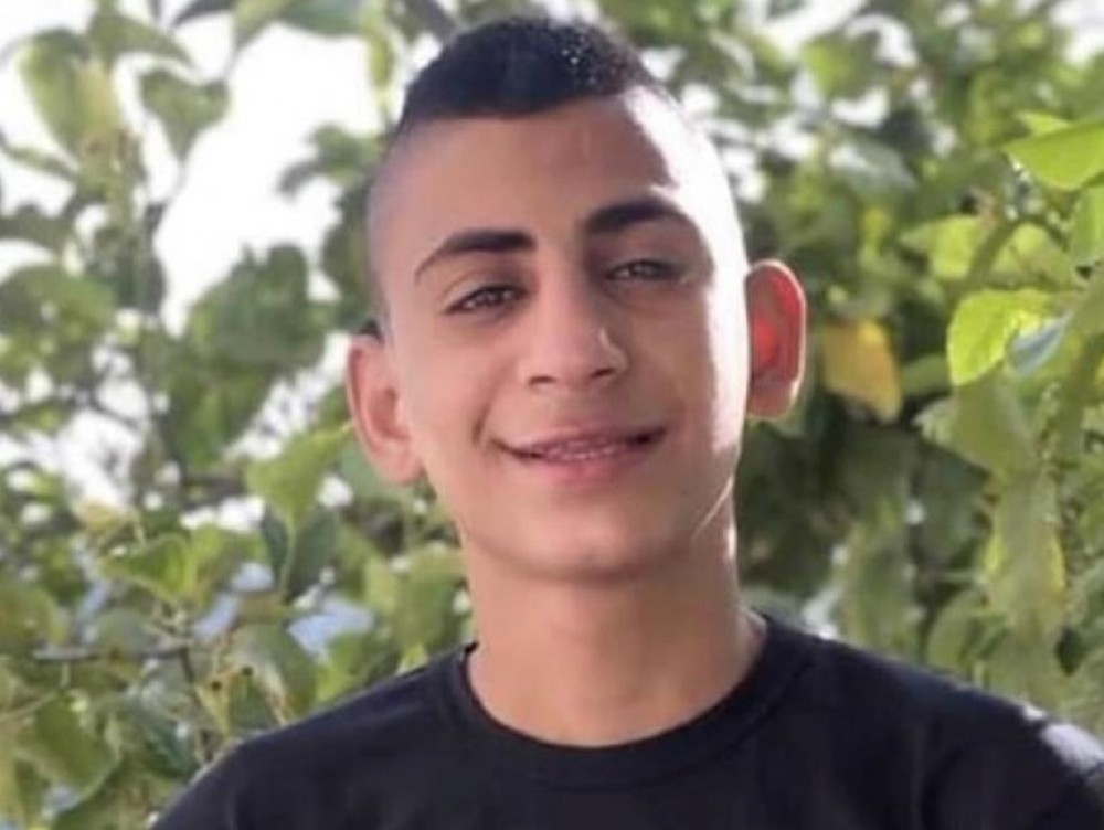 الطفل الشهيد خمور 