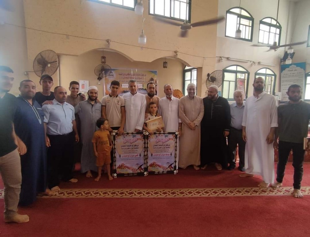 أوقاف الشمال تُكرّم حافظين للقرآن الكريم كاملًا