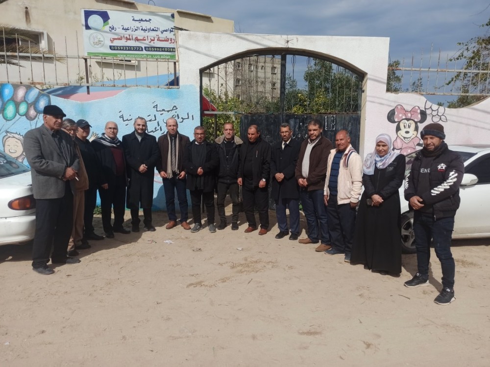 وزارة العمل تتفقد عمل جمعية المواصي التعاونية الزراعية 