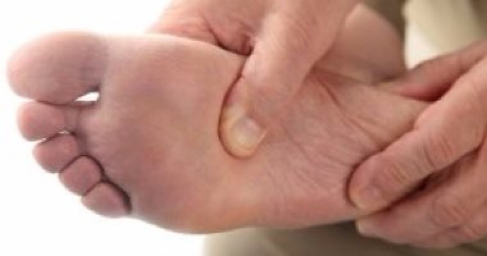 من المهم أن تعتنى بقدميك إذا كنت مصابًا بالسكرى.. وإليك السبب