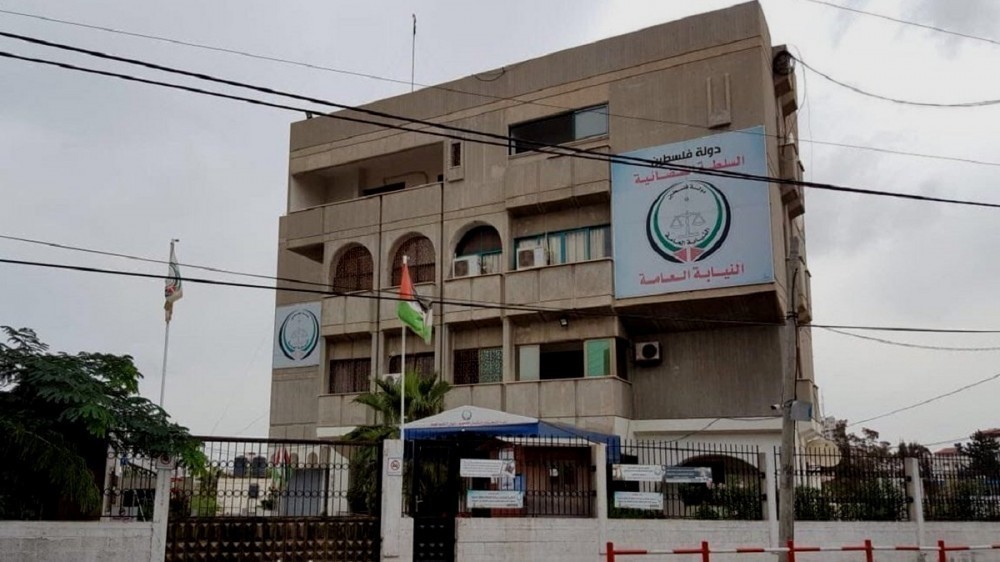 النيابة العامة تحقق في 342 قضية وتوقف 48 متهمًا