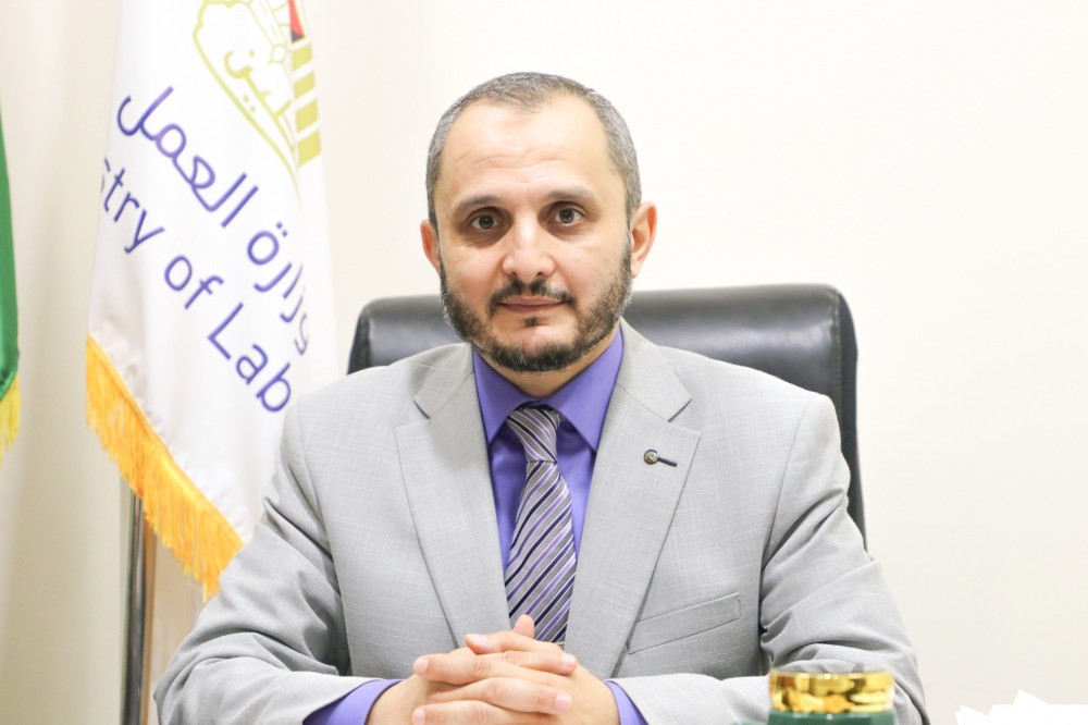 وكيل الوزارة إيهاب الغصين 