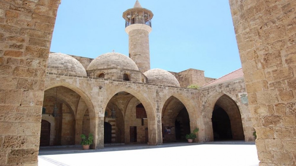 المسجد-العمري-بـ-غزة..-حكاية-أقدم-واكبر-جامع-في-فسلطين-بعد-الأقصى