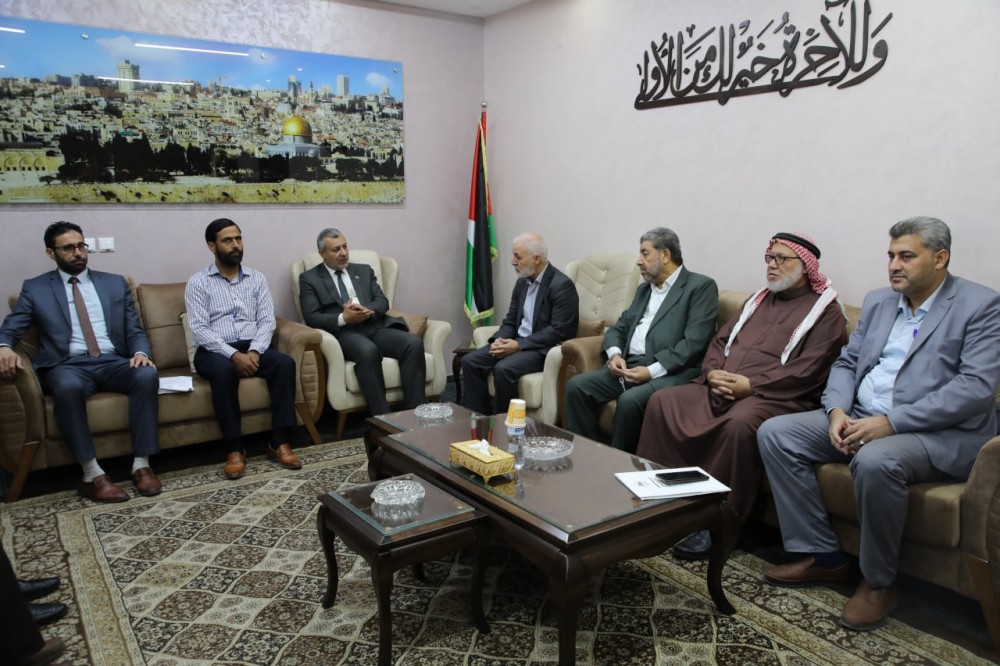 اللجنة القانونية بالتشريعي تبحث  مع النائب العام تطبيق القوانين