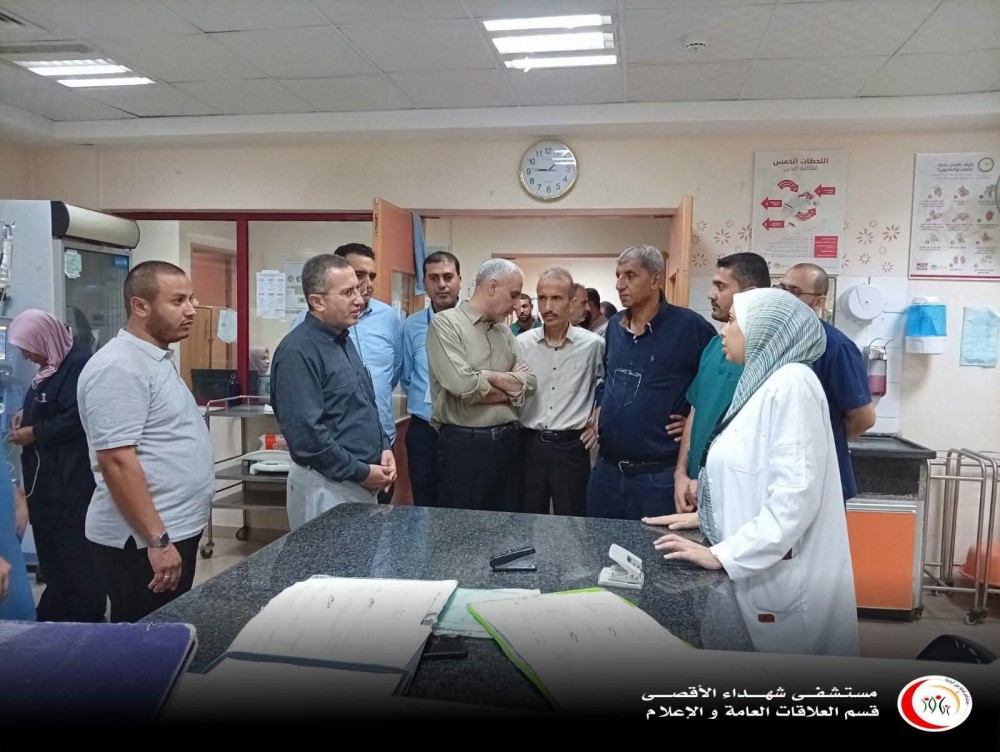  مدير عام المستشفيات يتفقّد تجهيزات قسم الولادة بمستشفى شهداء الأقصى