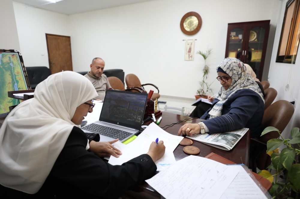 6e8e3e2b-5fc6-446e-98d7-7b3e7977caee