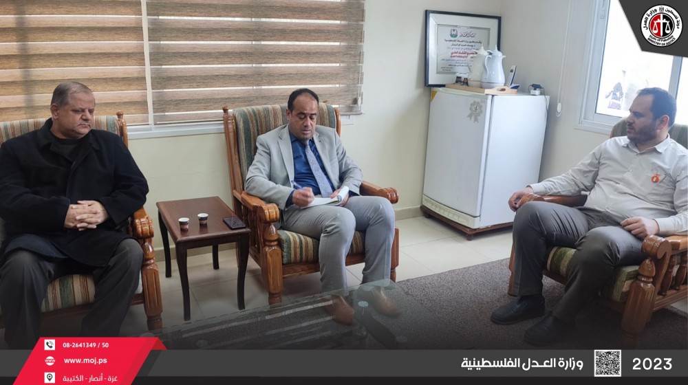 الطب الشرعي بوزارة العدل تلتقي بمدير عام مجمع الشفاء الطبي