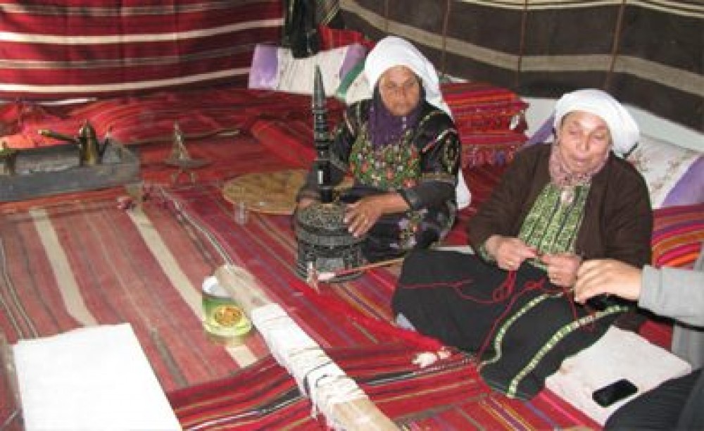 مهرجان تراثي اليوم لعشائر وقبائل النقب على أرض مخيم العودة شرق البريج    