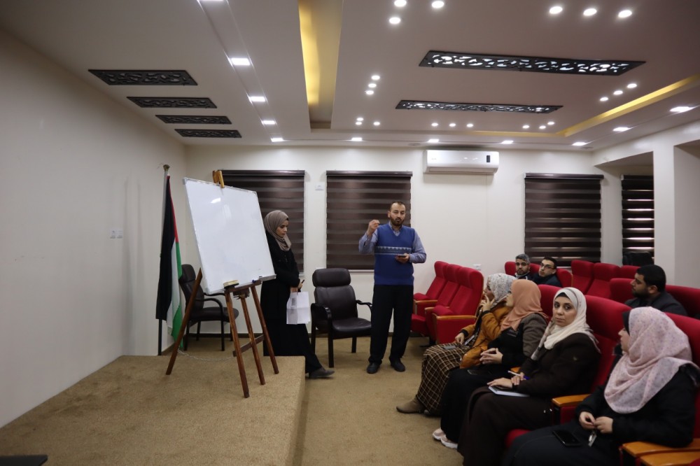سلطة الأراضي تعقد ورشة تعريفية بمدونة السلوك الوظيفي