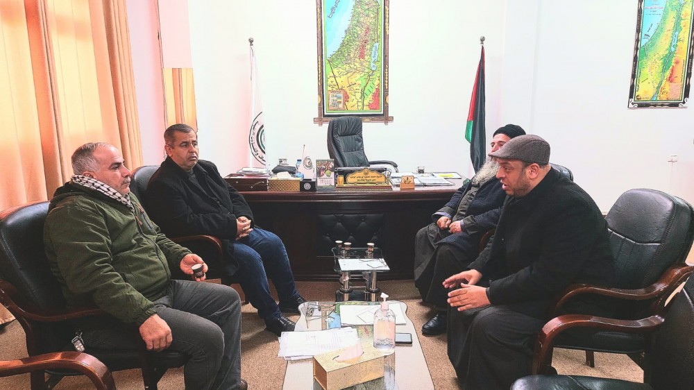 أوقاف رفح تُنهي إجراءات استلام قطعة أرض لبناء مسجد 