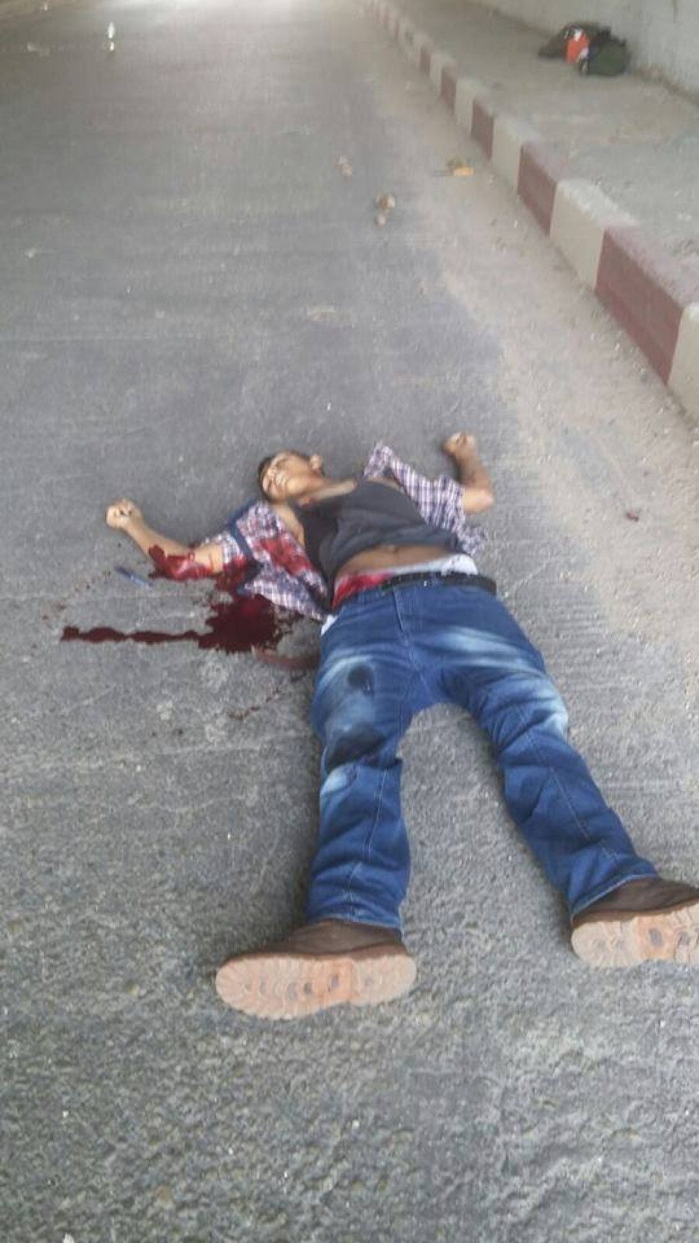  الشهيد الفتى سامي إسماعيل (16 عاما)