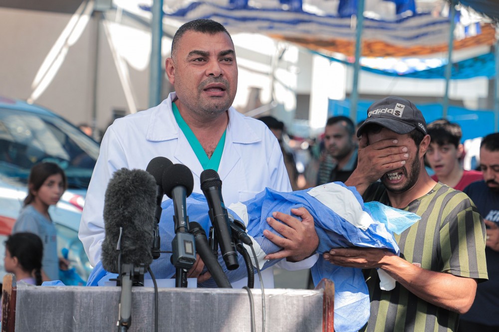 القدرة: الاحتلال منع سفر الجرحى للعلاج عبر معبر رفح إلى مصر