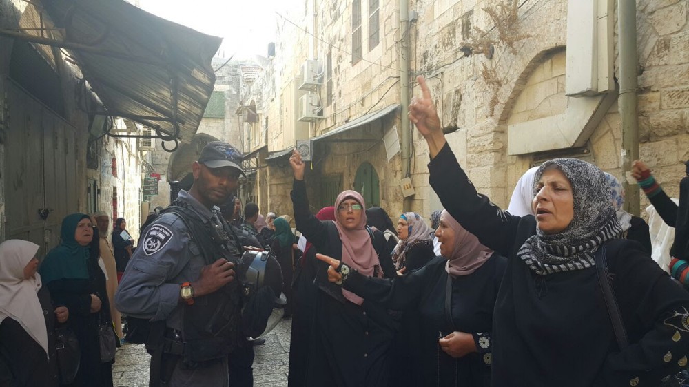 الاحتلال يمنع النساء من دخول الأقصى - صورة أرشيفية