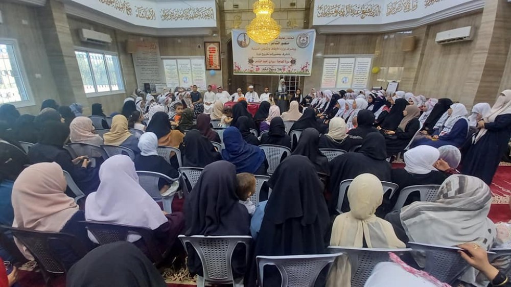 أوقاف رفح تكرم الحافظات والمشاركات في المخيم الصيفي 