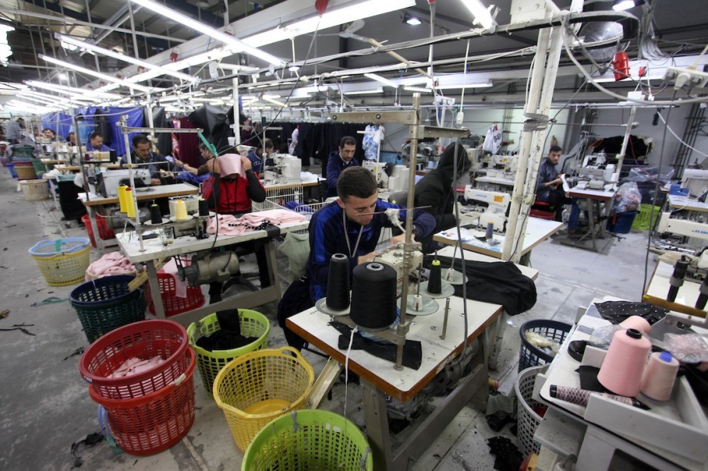 مصنع خياطة ارشيف