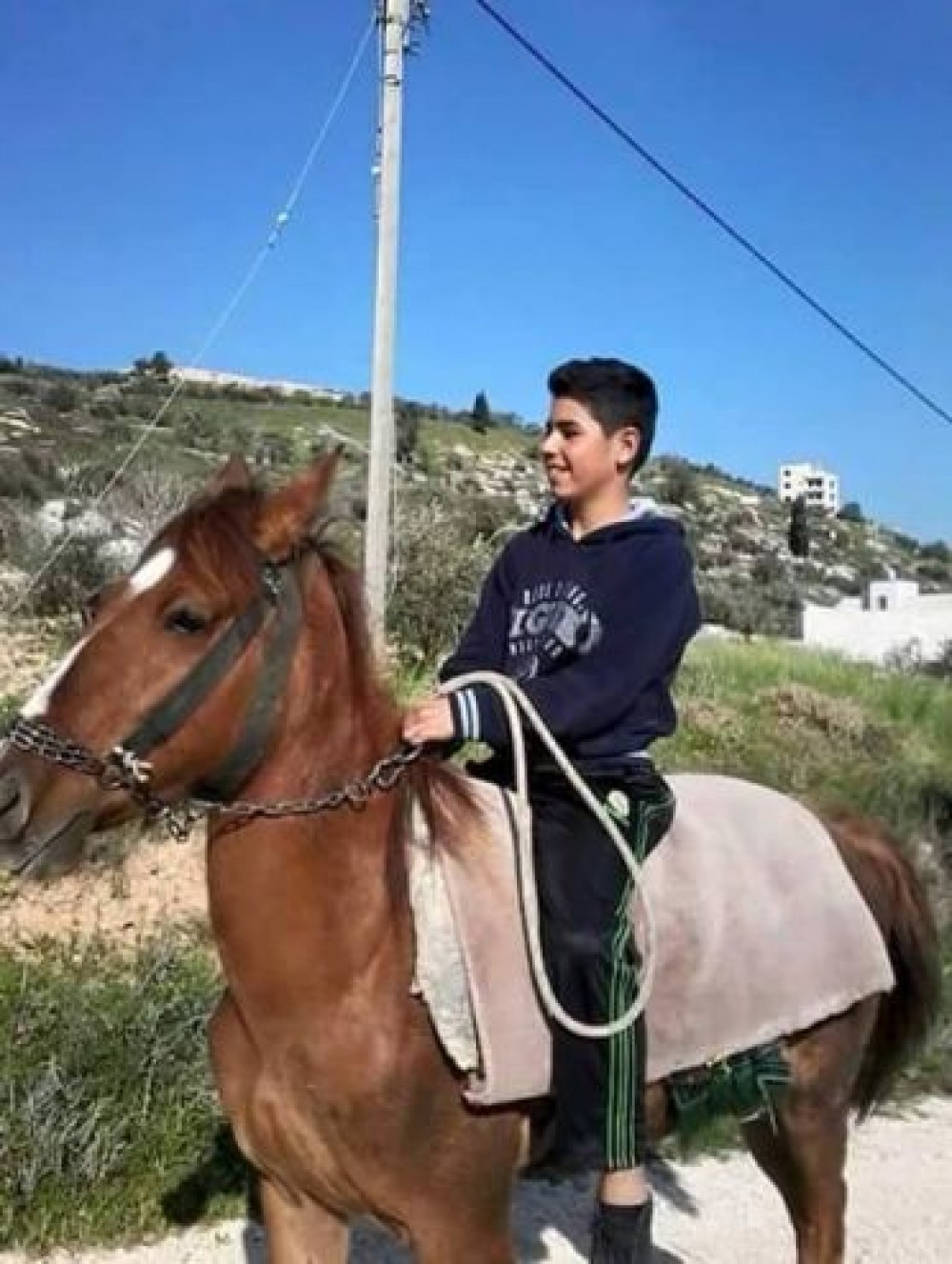 الطفل المتوفى محمد عمر عبد اللطيف