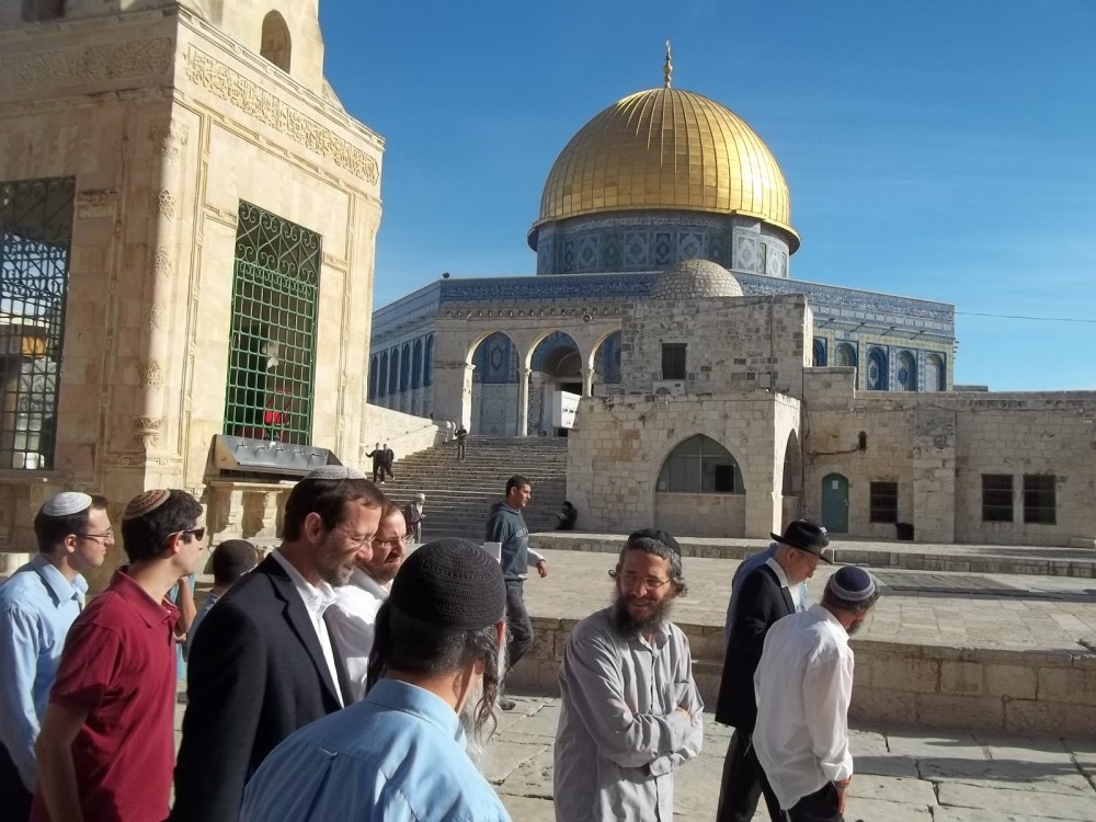 اقتحام الأقصى