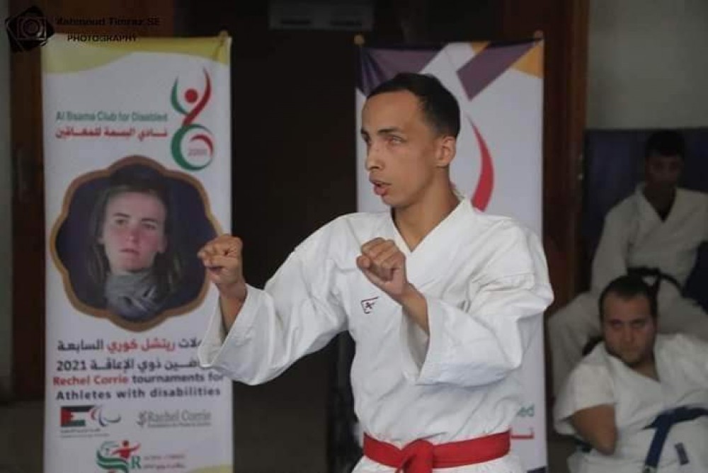 الكفيف مؤمن البيطار 