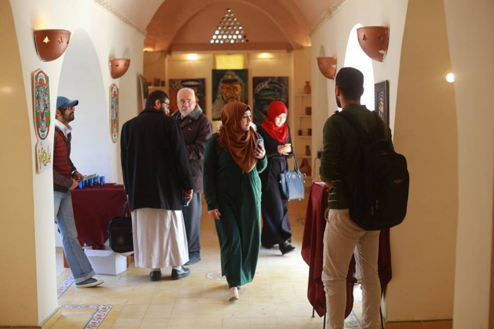 بلدية غزة تفتتح معرض 