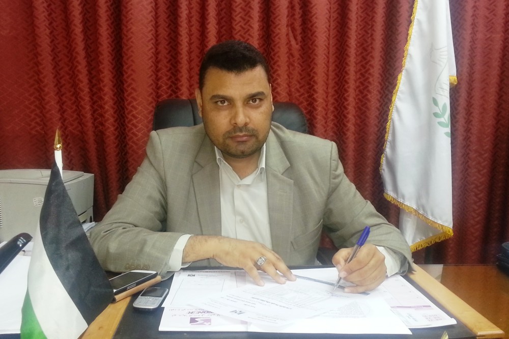الدكتور أشرف القدرة