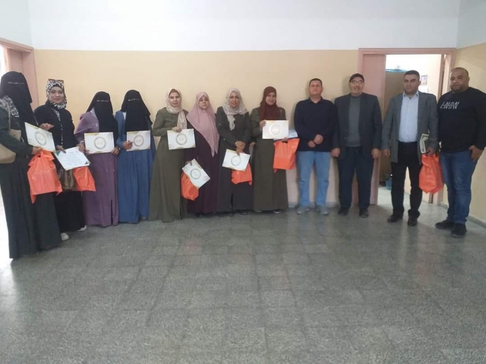 التعليم شمال غزة يكرّم ثلّة من أمناء المكتبات المميّزين
