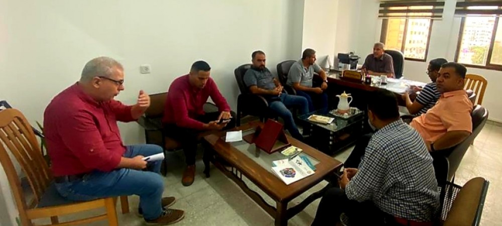 لجنة مؤشرات البنية التحتية تعقد اجتماعاتها مع الوحدات التنظيمية