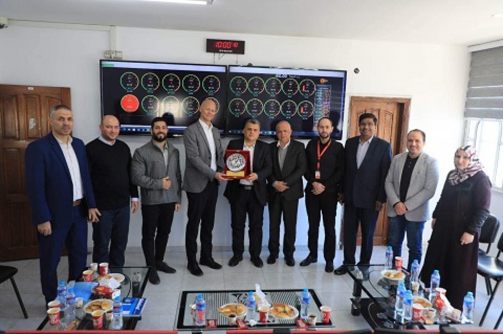 الطاقة تناقش مع البنك الدولي مشاريع الطاقة الشمسية