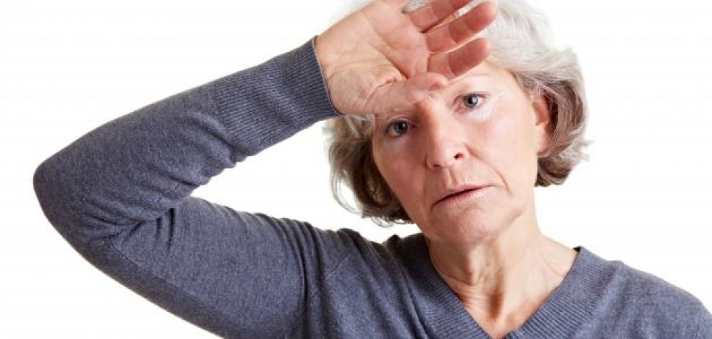 7 طرق للتخلص من الهبات الساخنة عند النساء..منها خل التفاح