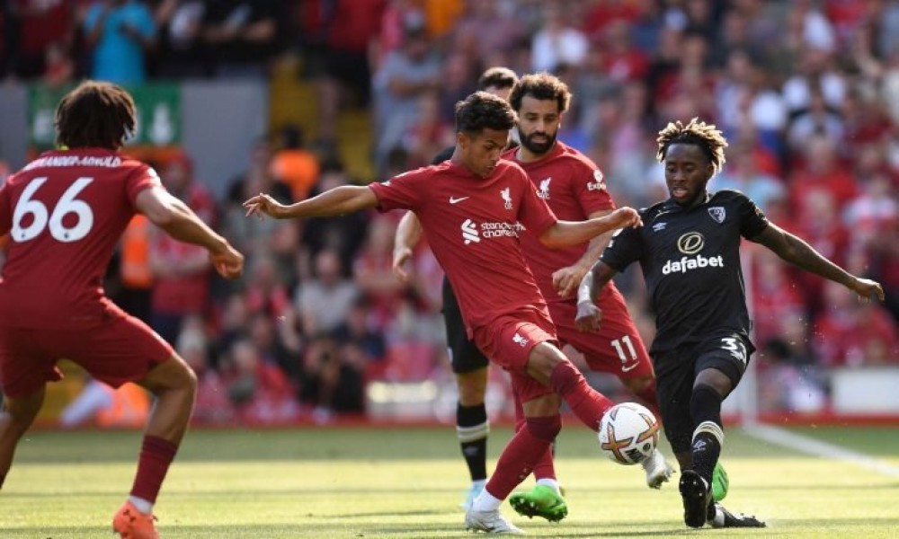ليفربول يعادل الرقم القياسي للدوري الممتاز بسحق بورنموث 9- صفر