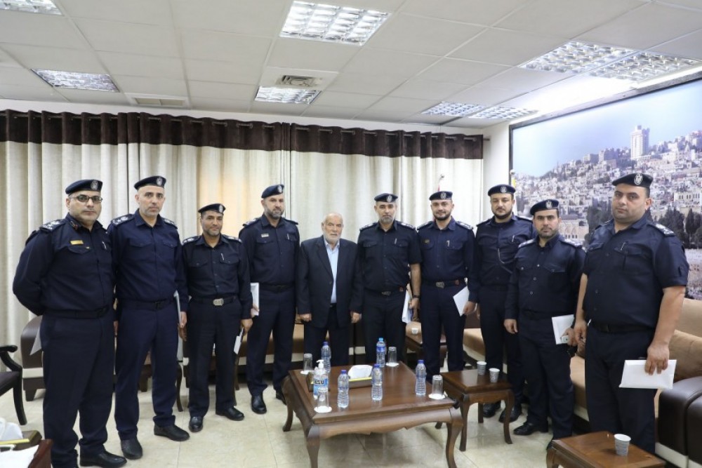  بحر يثمن جهود الشرطة في الحفاظ على أمن وسلامة المجتمع