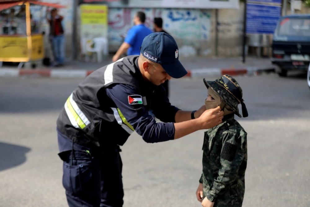 وزارة الداخلية تُؤمن مهرجاناً لتأبين شهداء العدوان الإسرائيلي1