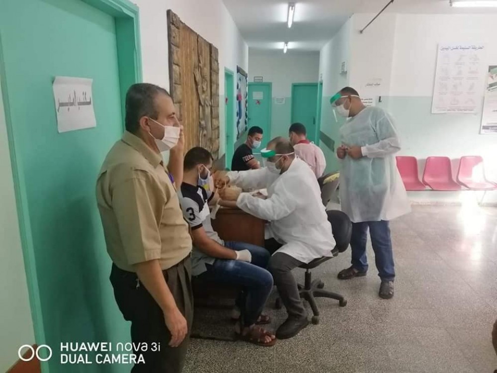  الخدمات الطبية تجري الفحوص الطبية للمتقدمين لوظيفة أفراد قوي الامن