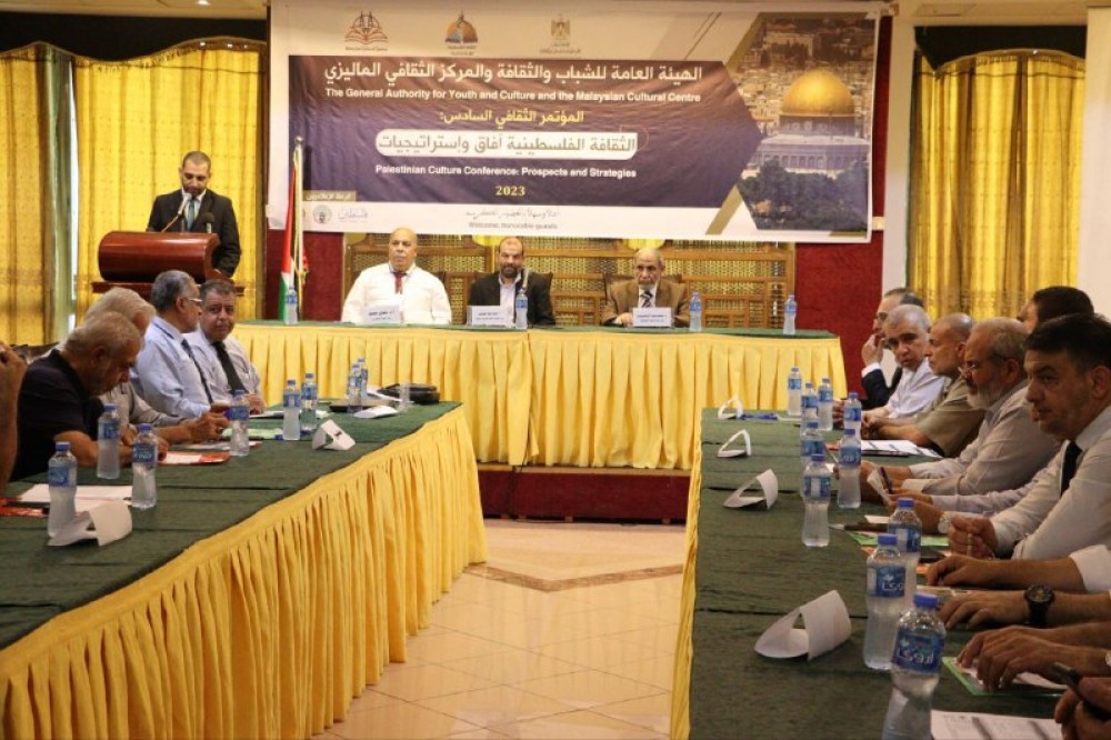 c3e84179-ac0a-4f1b-a17c-1057cd90a8c6