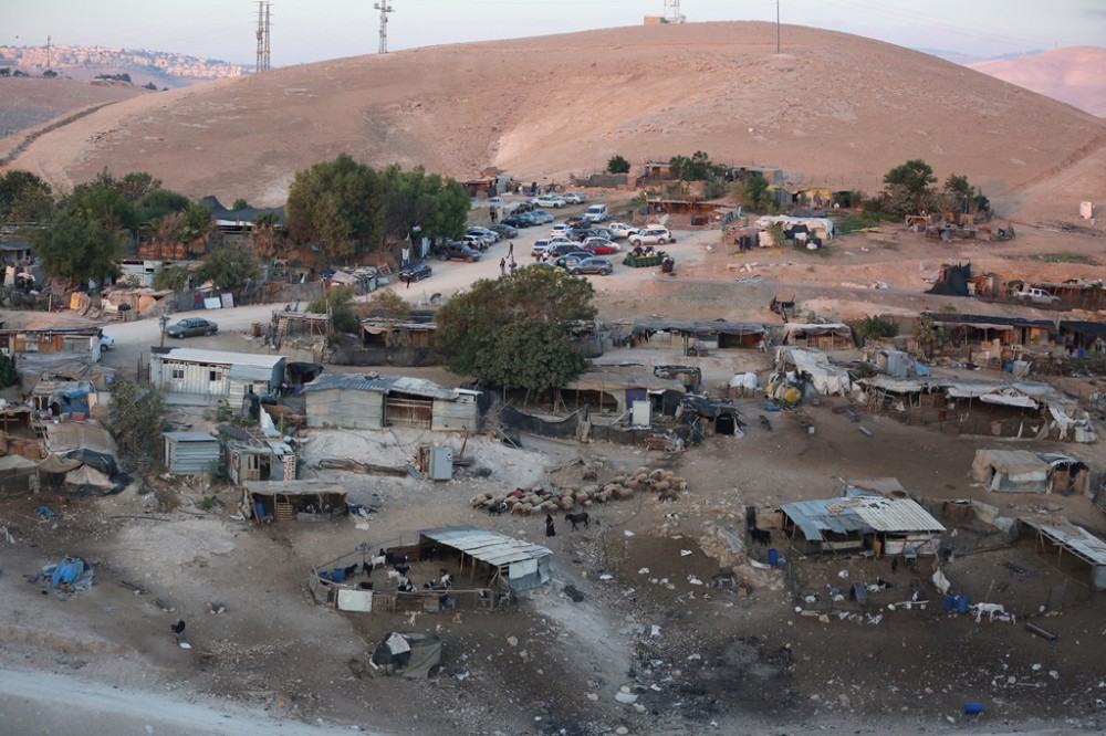الخان الأحمر