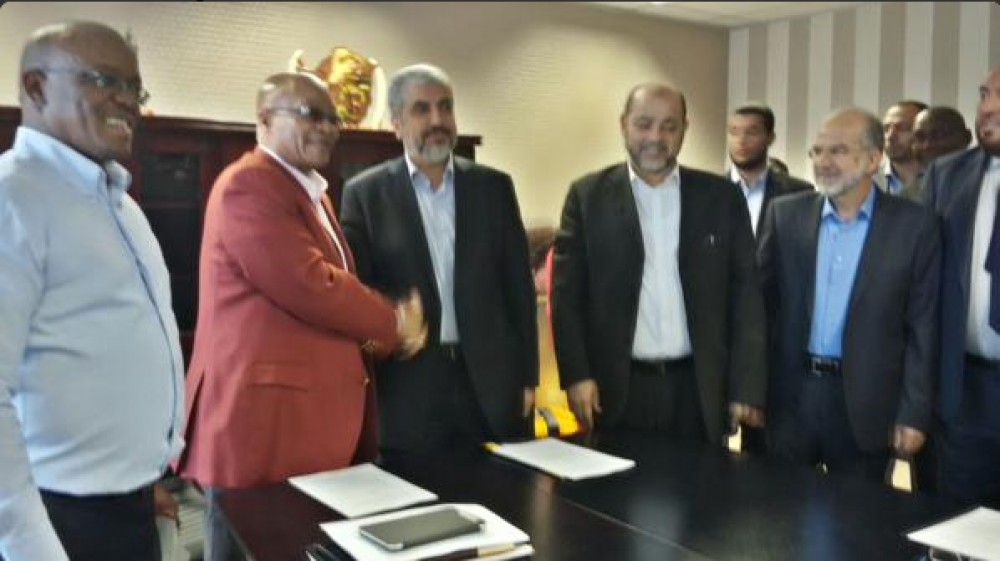 رئيس المكتب السياسي لحركة حماس أثناء زيارته لدولة جنوب إفريقيا